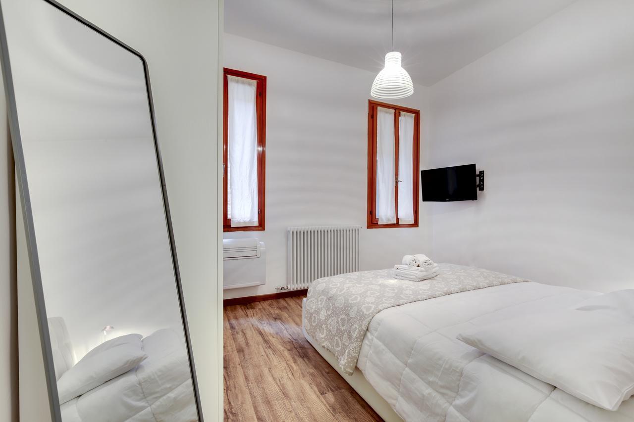 Sweet Home Venice Luaran gambar